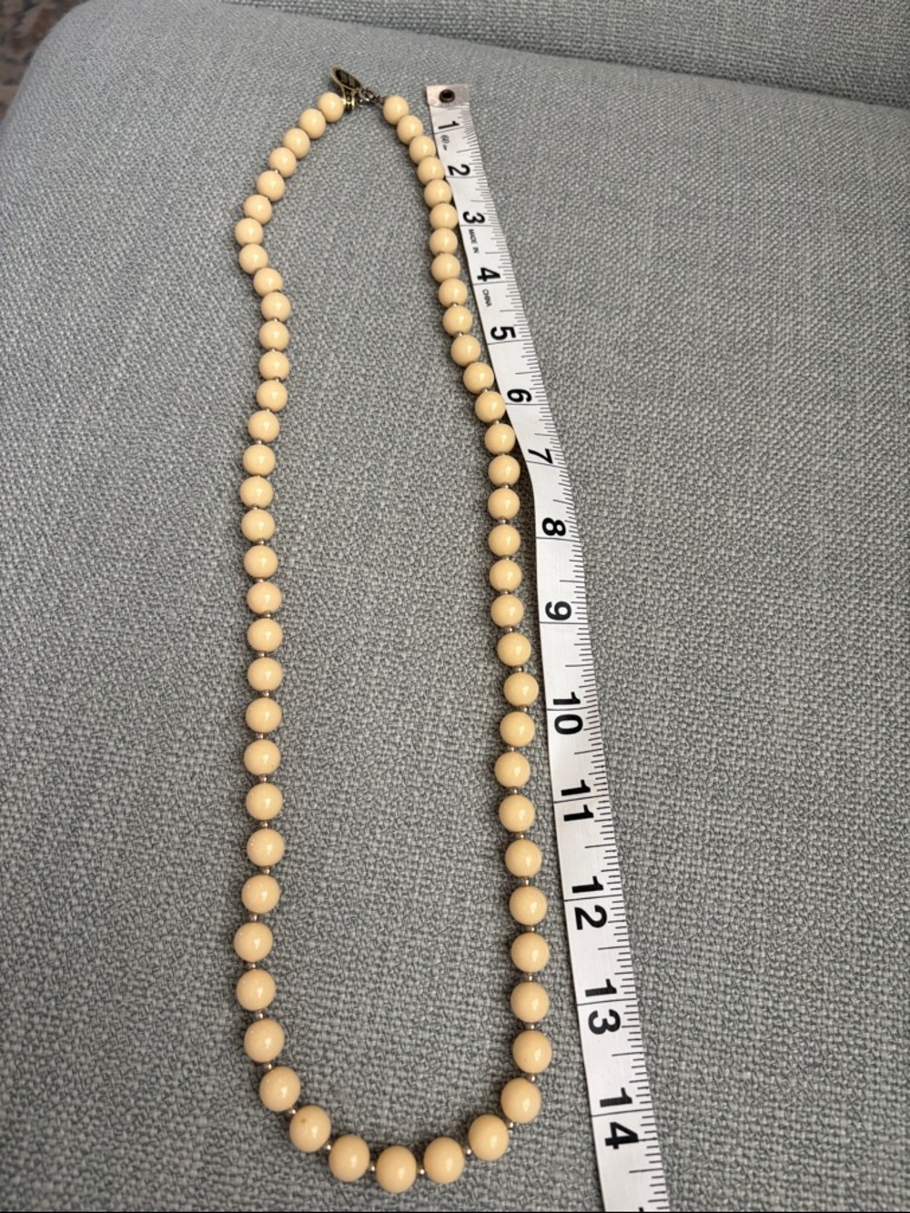 NWT Classic Cream Genuine Lucite Beaded Necklace - Women's Jewelry